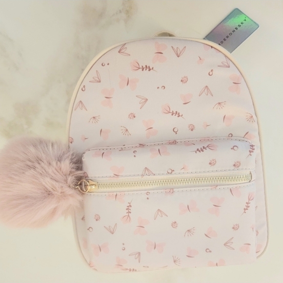 Cute Mini Backpavk With Pompom. New! Great Gift! - Picture 1 of 4